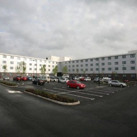 Holiday Inn Express Manchester Airport Ringway Ngoại thất bức ảnh
