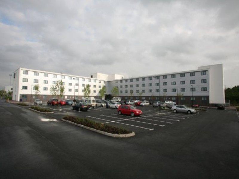 Holiday Inn Express Manchester Airport Ringway Ngoại thất bức ảnh